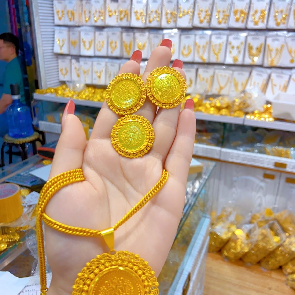 Conjunto de tres piezas de joy - Women Accessories Dubai reseña y precio