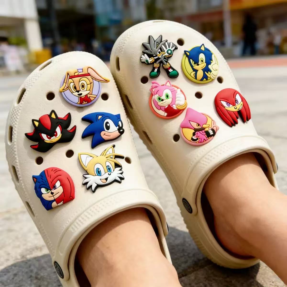 20-100 piezas de adornos para  - Women'S Accessories Hot Topic reseña y precio