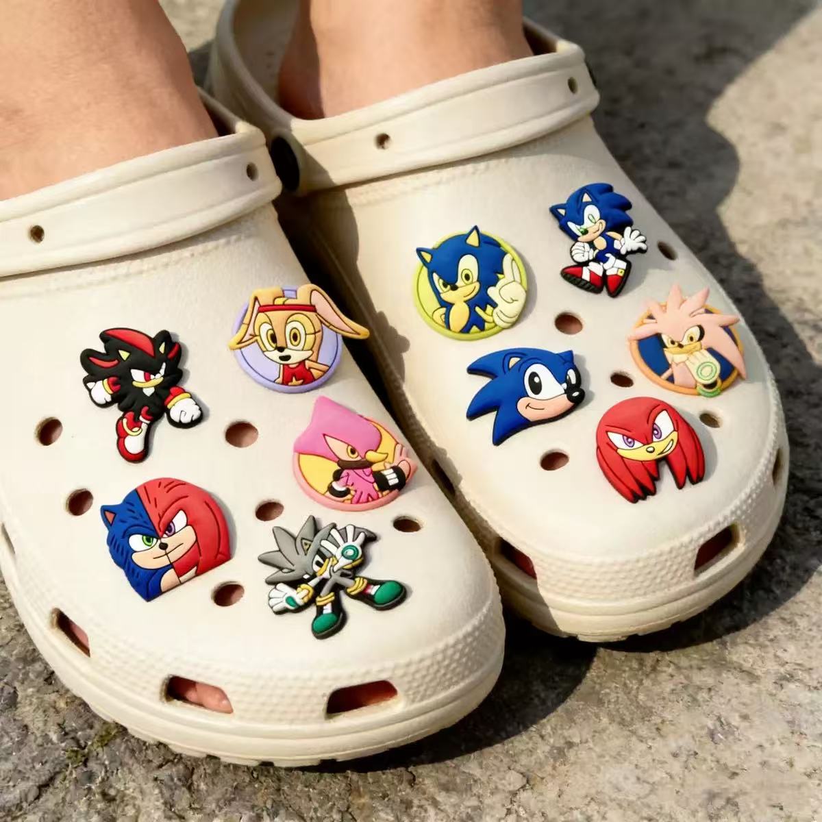 20-100 piezas de adornos para  - Women'S Accessories Hot Topic reseña y precio
