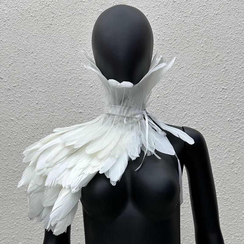 Capa gótica de plumas de un so - Women'S Accessories Amazon reseña y precio